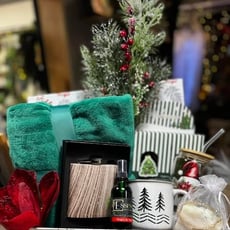 Concours Essenss : Remportez un splendide panier-cadeau pour les fêtes de Noël !