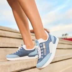 Participez pour remporter une élégante paire de chaussures Rieker !
