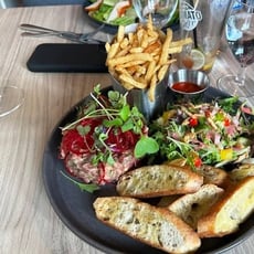 Participez au concours pour remporter une carte-cadeau de 200 $ au restaurant Le Privilège !