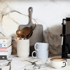 Participez au concours pour remporter une cafetière De’Longhi et une sélection de cafés.