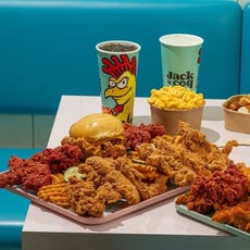 Participez dès à présent et remportez 100$ chez Jack le Coq !