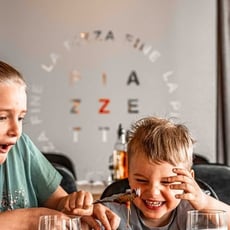 Participez et remportez une des deux cartes-cadeaux de 100$ La Piazzetta!