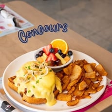 Participez et remportez une carte-cadeau de 25$ chez L'Oeufrier !