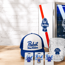 Participez pour gagner un réfrigérateur de bar et des accessoires Pabst !