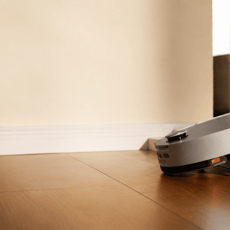 Participez pour gagner un robot aspirateur Roborock Saros 20 de 2 300 $
