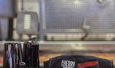 Concours Cherry River - REMPORTER UN ATELIER DE MIXOLOGIE POUR DEUX ET UN KIT COMPLET DE MIXOLOGIE