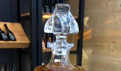 Concours Domaine Nokomis : Remportez une carafe exclusive de notre brandy Contrée réserve privée