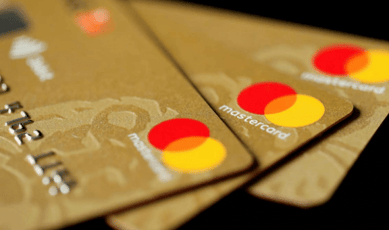 Participez et remportez l'un des 50 prix de 500$ ainsi que 10,000$ en espèces.