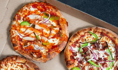 Participez au concours pour une carte-cadeau de 100$ chez Pizza Salvatoré!