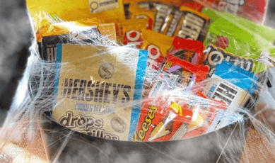 Participez au concours pour tenter de gagner cinq paniers de douceurs Hershey’s.