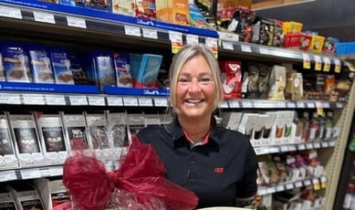 Concours IGA H.Després Ltée Sutton : Remportez un service à fondue chocolatée et un panier gourmand Canton et Lindt !