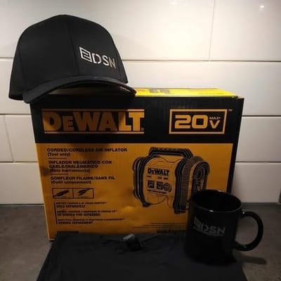 Concours DSN : Remportez un compresseur portatif DeWALT 20V MAX.