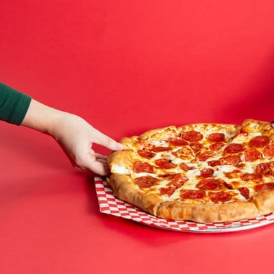 Concours Salvatoré : gagnez quatre cartes-cadeaux de 25 $ chacune pour des pizzas exquises !