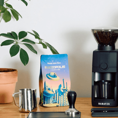 Participez au concours « Whole Latte Love » et remportez une élégante machine à espresso Stone Lite.