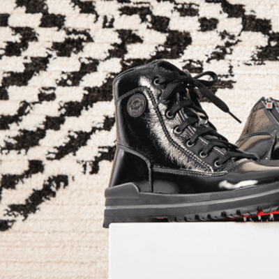 Participez au concours pour remporter deux paires de bottes d'hiver Olang.